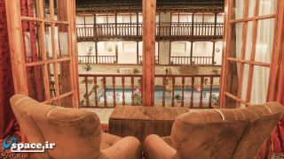 نمای داخلی سوئیت پنج دری بوتیک هتل سرای خان - گرگان
